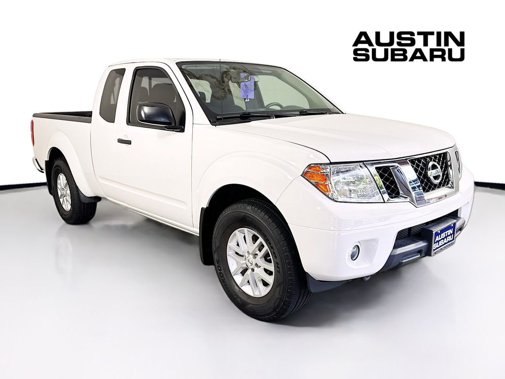 Glacier White 2019 Nissan Frontier Pickup Truck Four-Wheel Drive 5-Speed Automatic Overdrive
