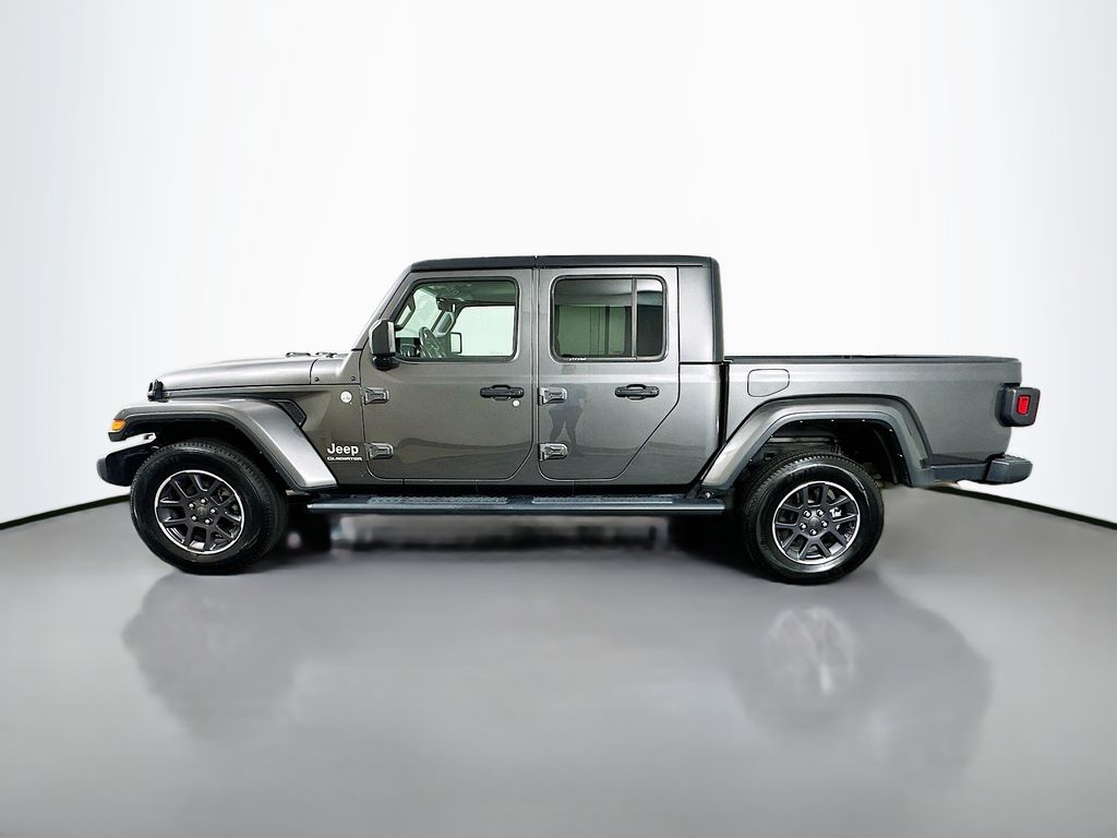 2022 Jeep Gladiator Overland 8