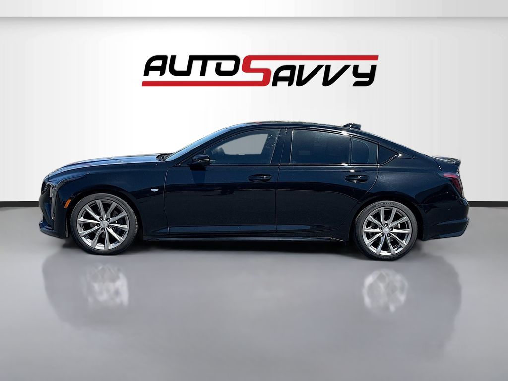 View vehicle photo 4