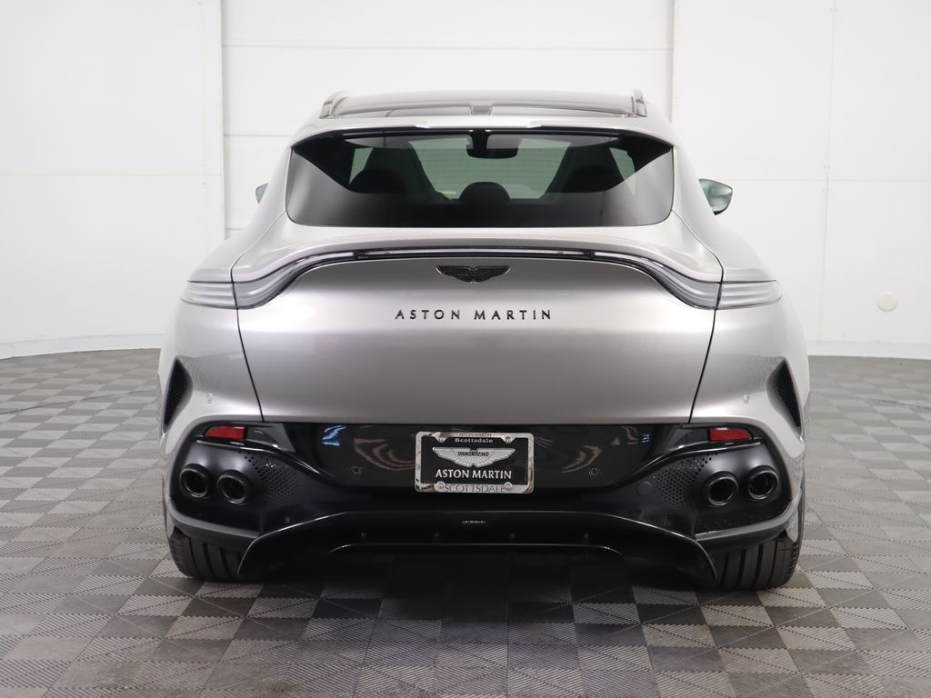 2025 Aston Martin DBX 707 6