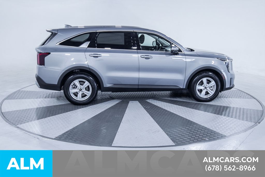 Used 2024 Silver Kia LX image 17