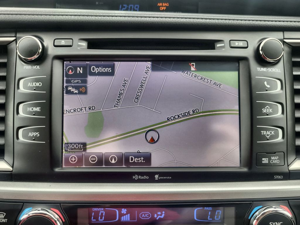 2014 Toyota Highlander XLE 18