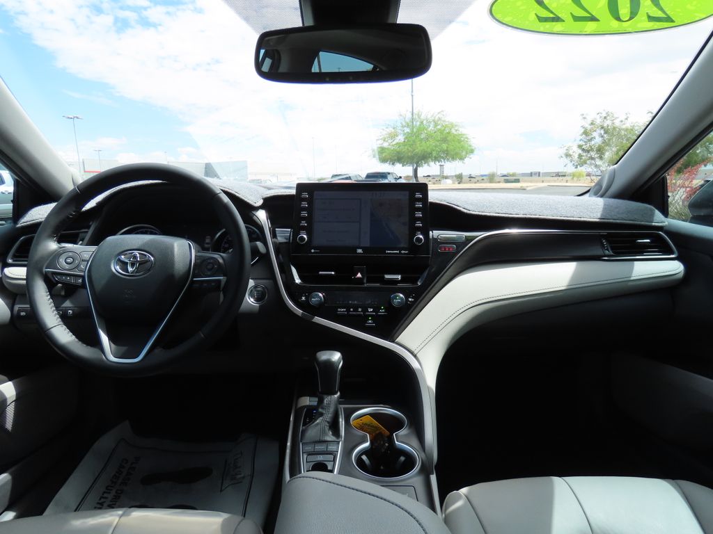 2022 Toyota Camry XLE 13