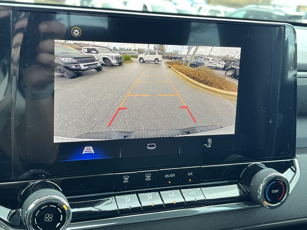 2024 Chevrolet Colorado Work Truck photo