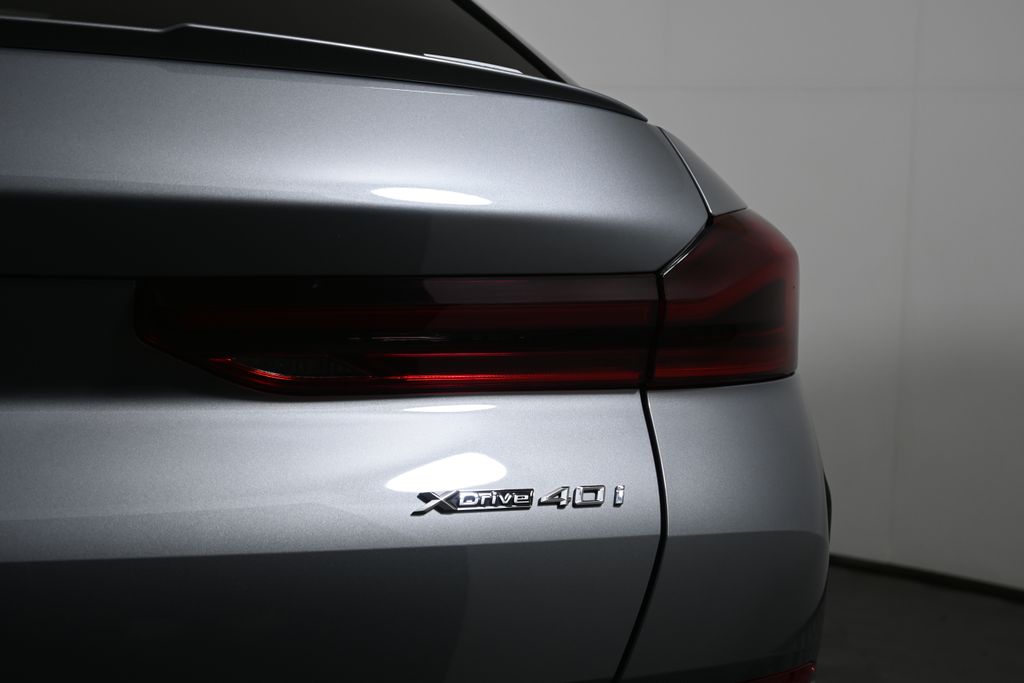 Thumbnail: 2026 BMW X6 - 13