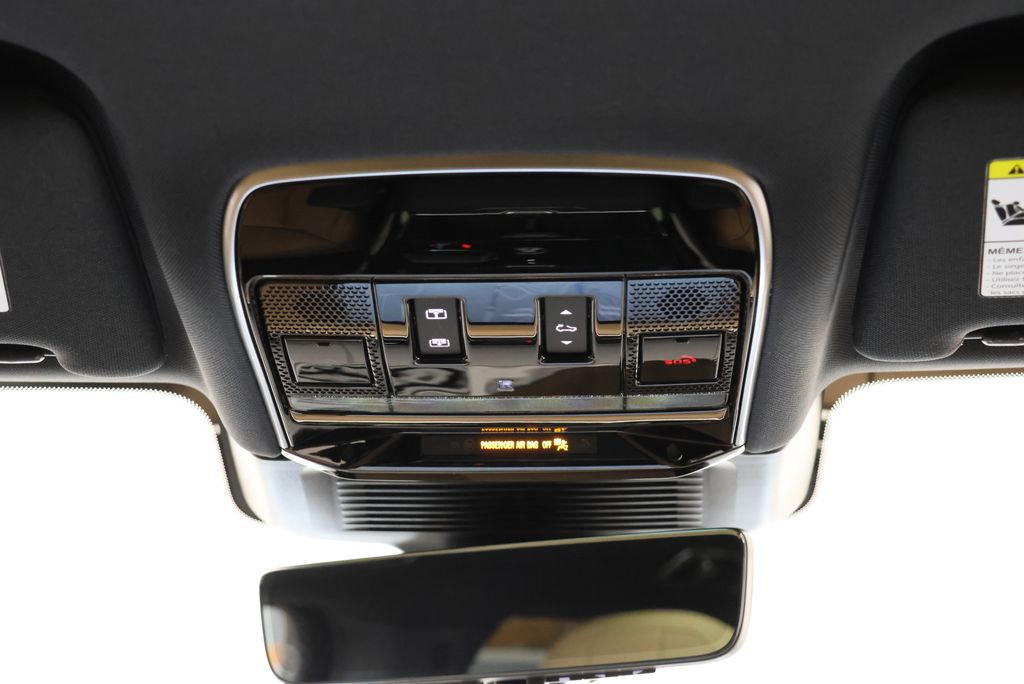 Thumbnail: 2026 Land Rover Range Rover Sport - 14