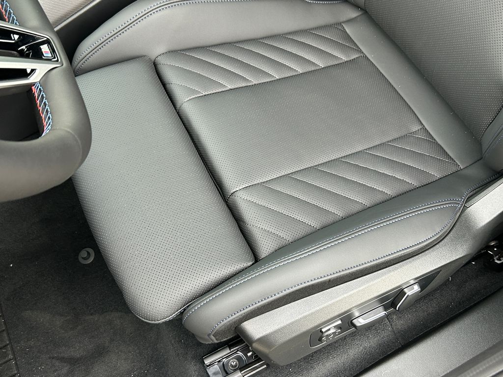 Thumbnail: 2026 BMW X3 - 15