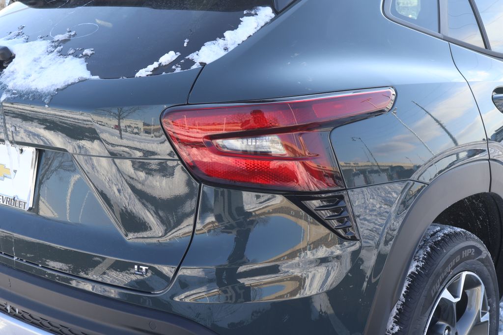 Thumbnail: 2026 Chevrolet Trax - 7