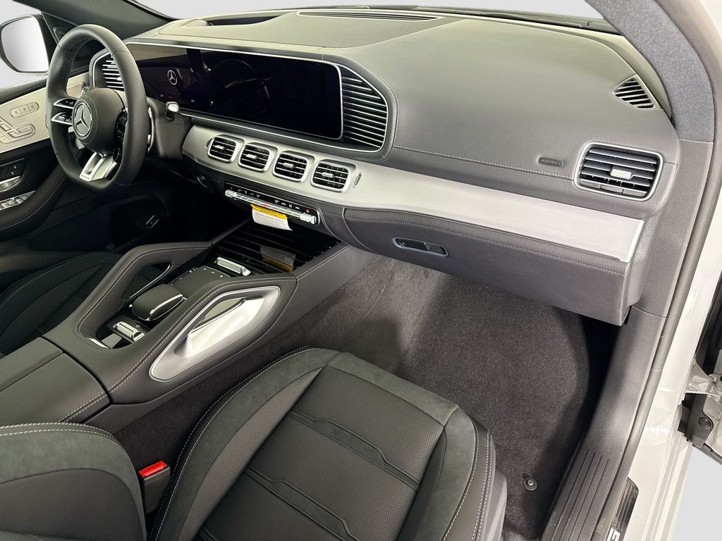 Thumbnail: 2026 Mercedes-Benz GLE - 17
