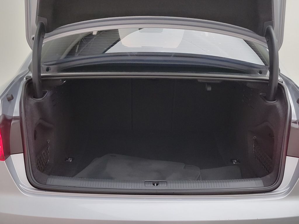 Thumbnail: 2019 Audi S4 - 9