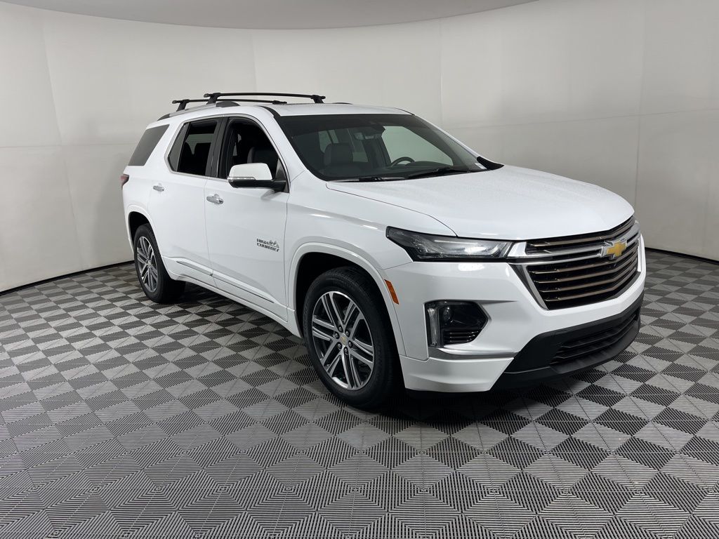 Thumbnail: 2023 Chevrolet Traverse - 18