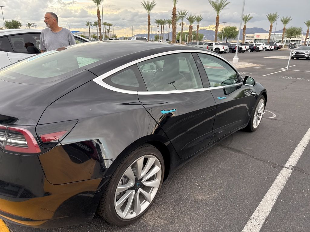 Thumbnail: 2018 Tesla Model 3 - 4