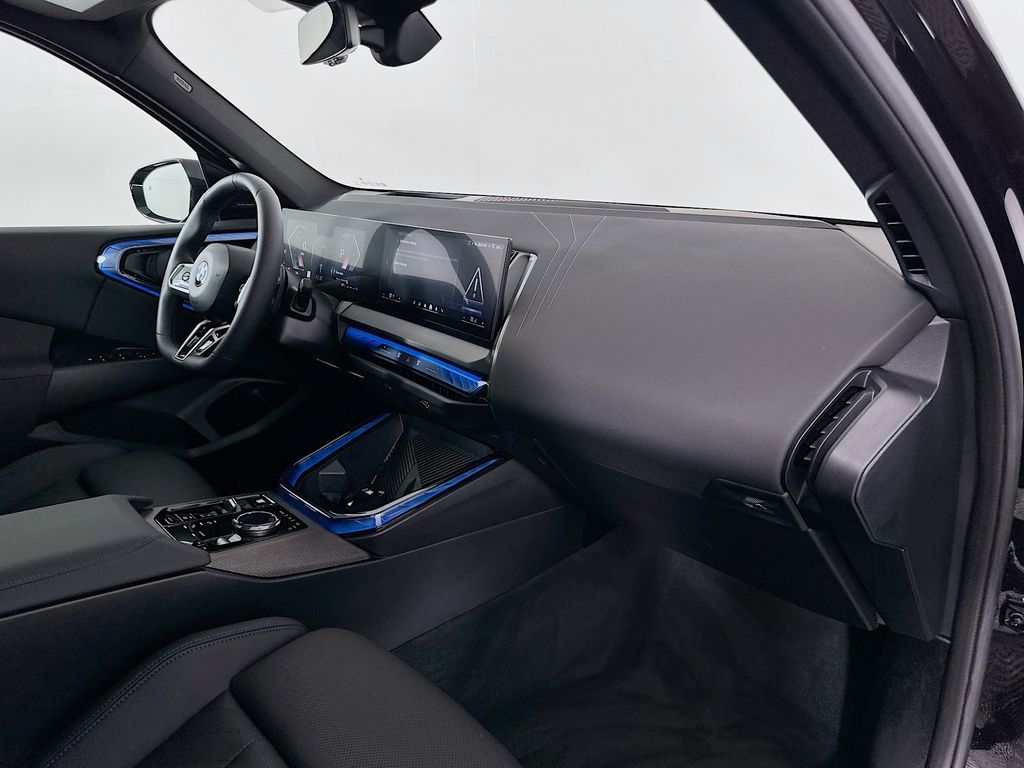 Thumbnail: 2025 BMW X3 - 28