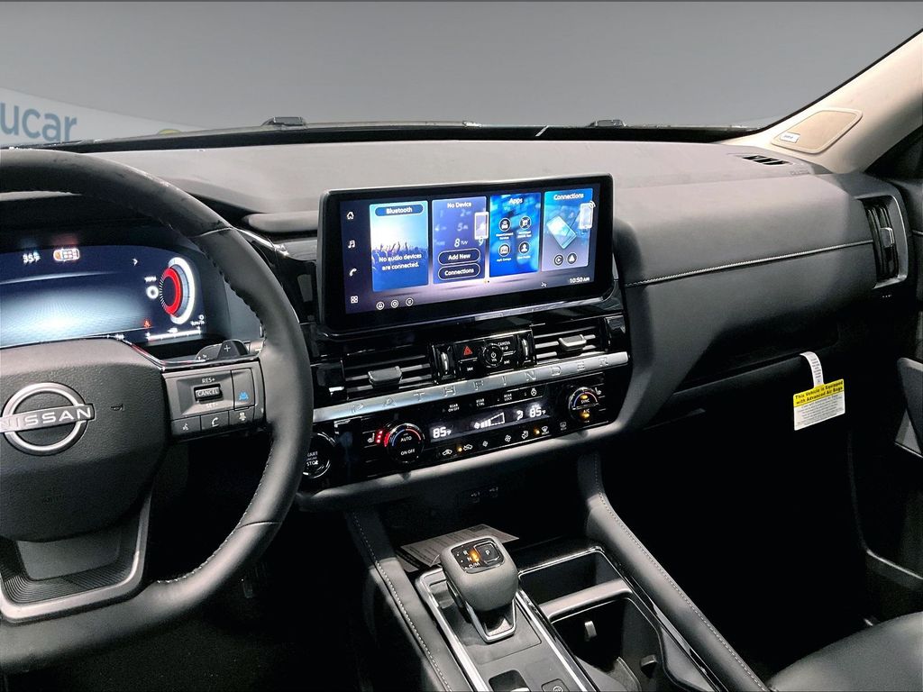 2026 Nissan Pathfinder — photo 7