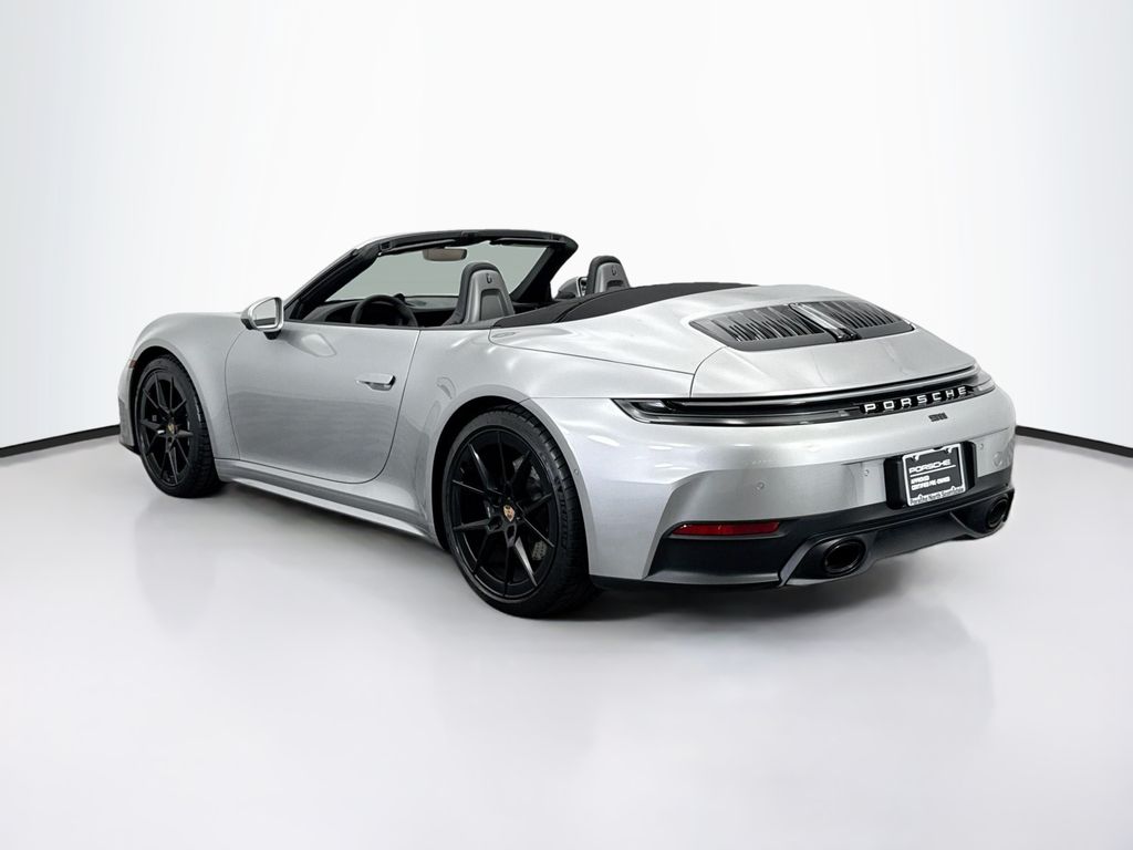 Thumbnail: 2025 Porsche 911 - 3