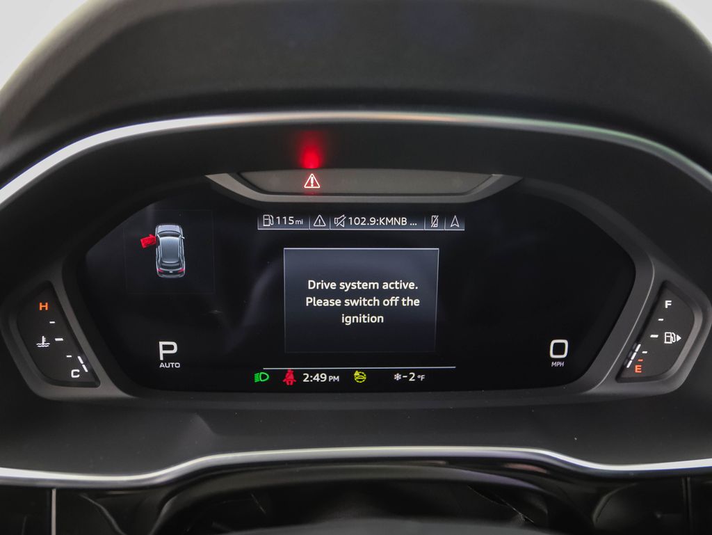 Thumbnail: 2022 Audi Q3 - 14