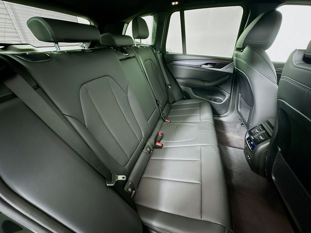 Thumbnail: 2024 BMW X3 - 27