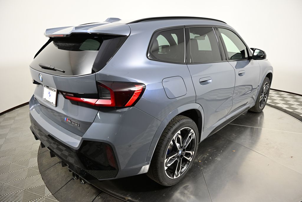 Thumbnail: 2026 BMW X1 - 5