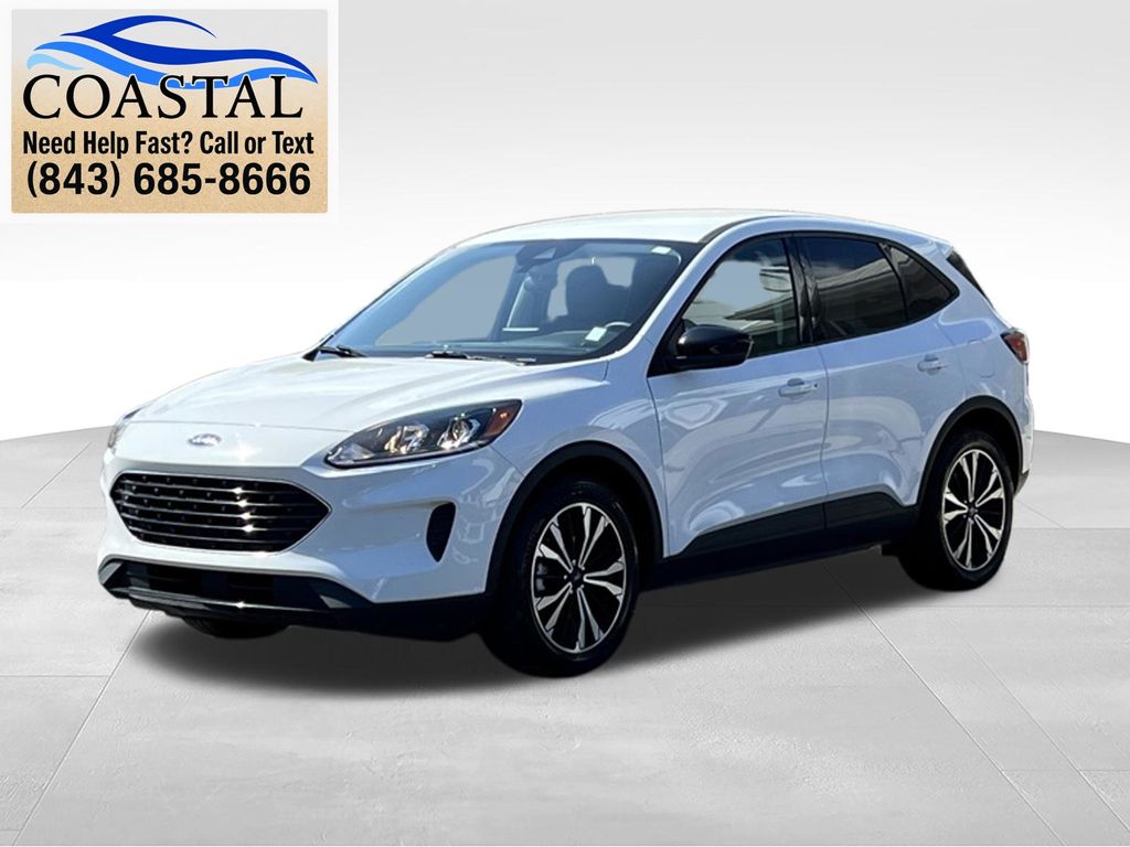 2022 Ford Escape SE - 0