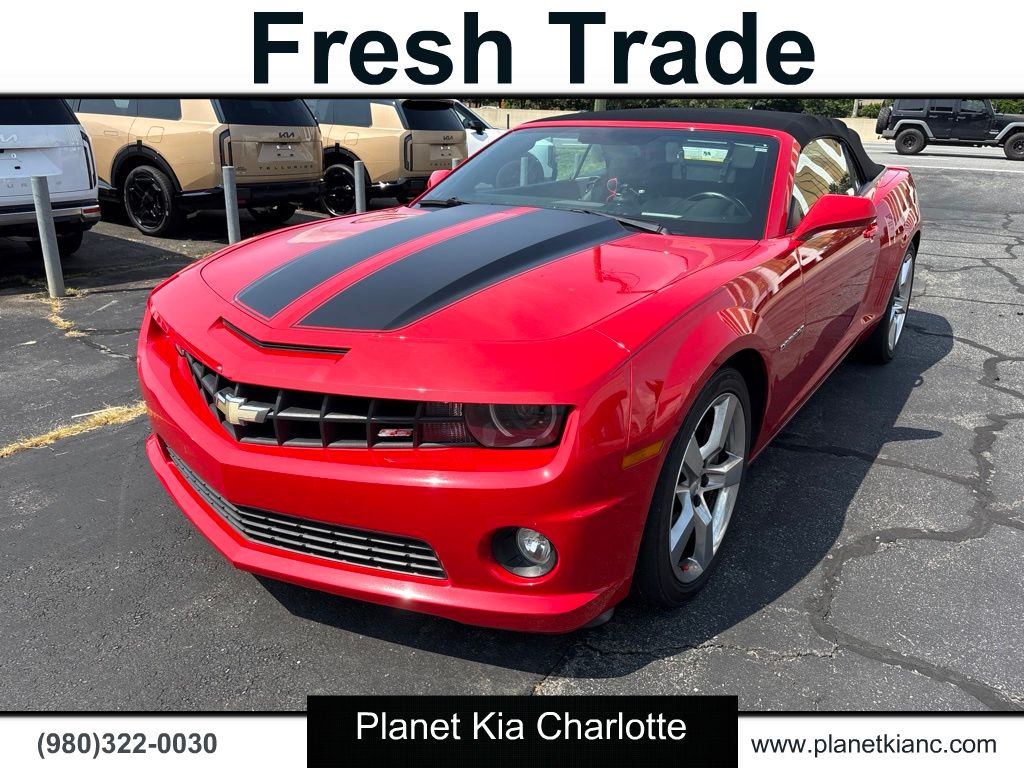 Victory Red 2013 Chevrolet Camaro Convertible Rear-Wheel Drive 6-Speed Automatic