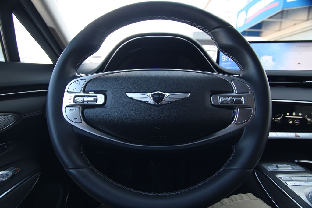 Used 2024 Genesis GV70 SUV