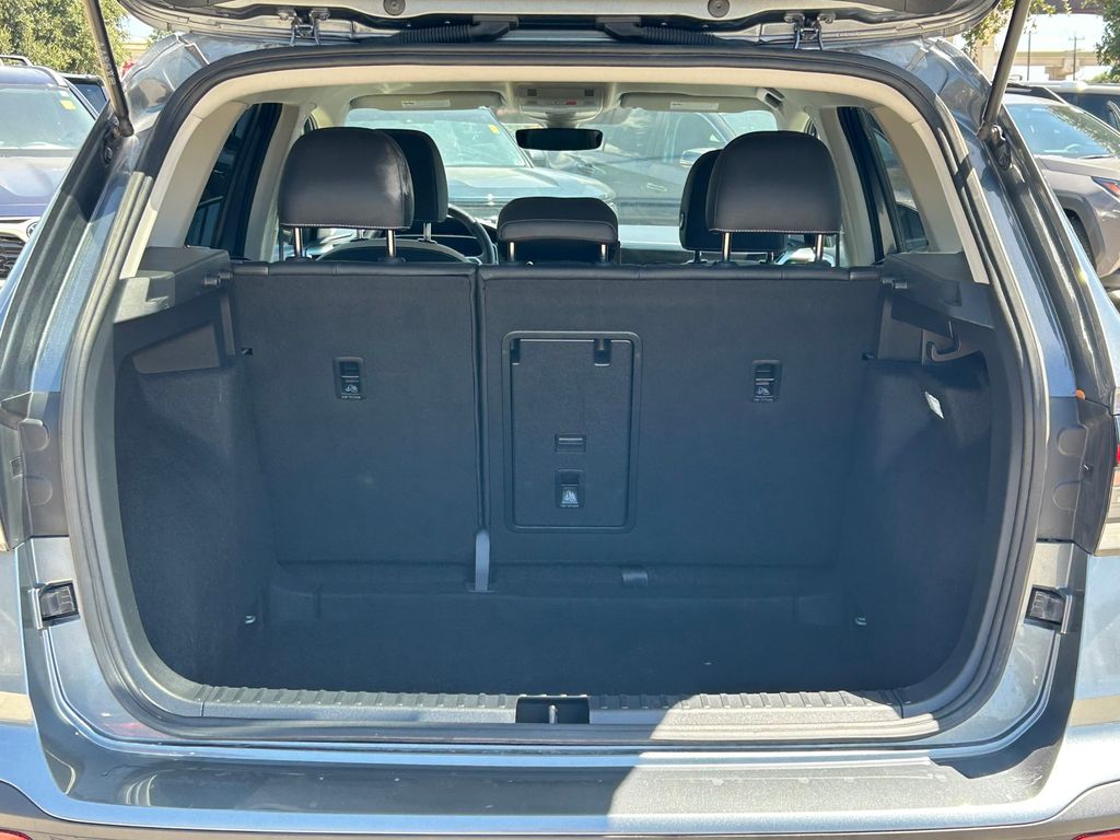 Used 2025 Volkswagen Taos SUV