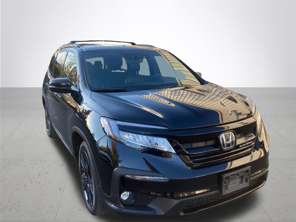 Used 2022 Honda Pilot Black Edition with VIN 5FNYF6H70NB031389 for sale in Gladstone, OR