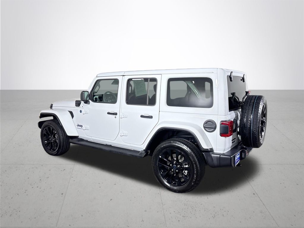 2025 Jeep Wrangler Sahara 4xe