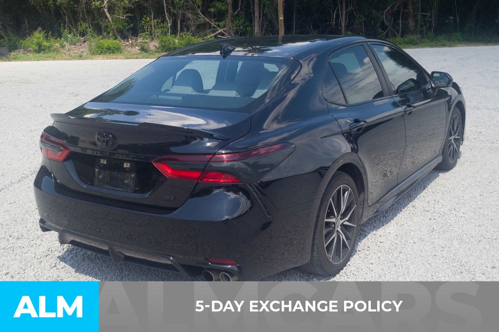 Used 2022 Black Toyota SE image 3