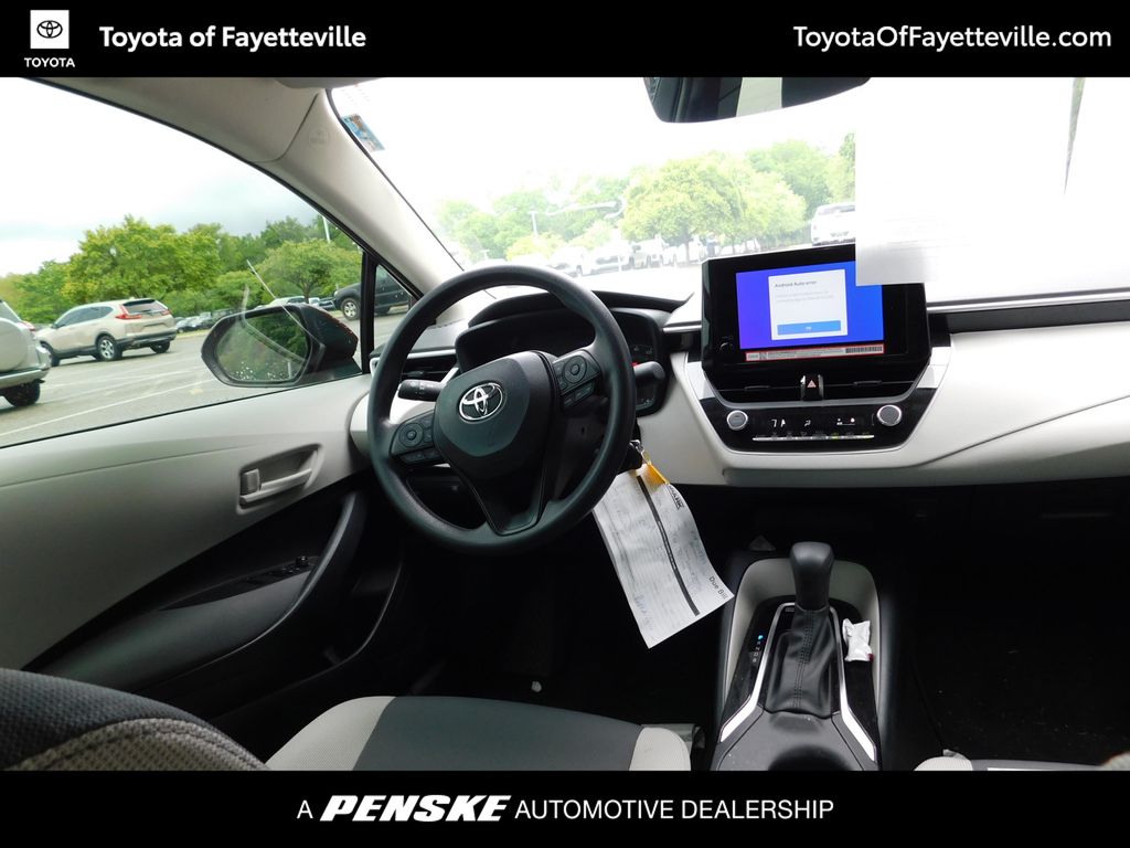 2025 Toyota Corolla LE 6