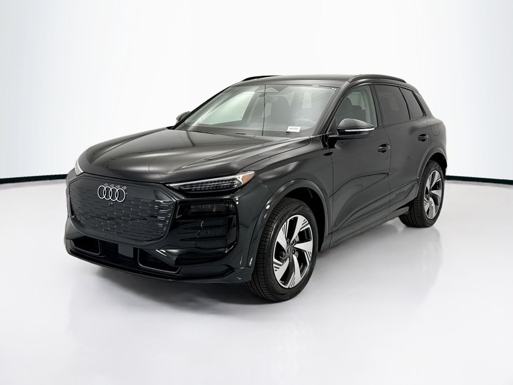 Thumbnail: 2025 Audi Q6 e-tron - 1