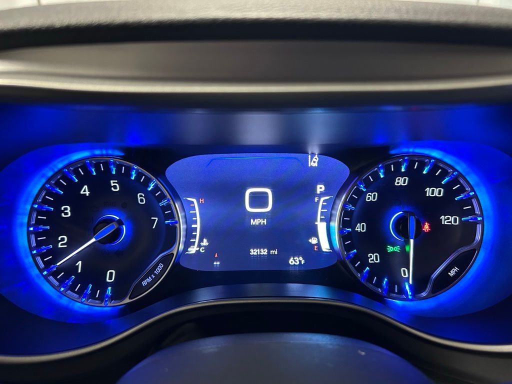 used 2023 Chrysler Pacifica car, priced at $34,450