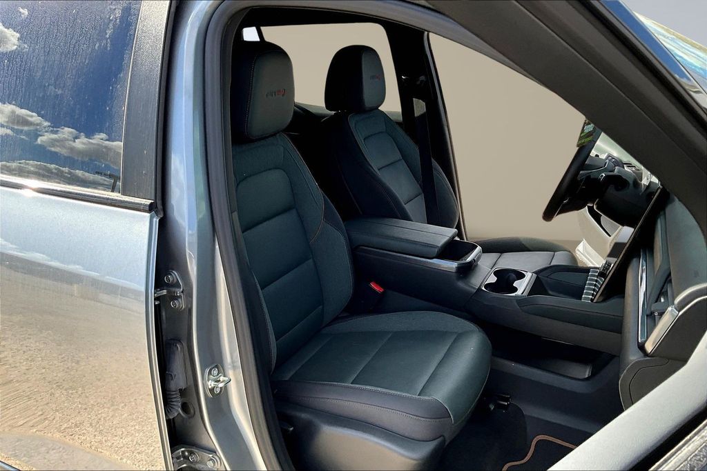 2026 GMC Terrain AT4 - 11