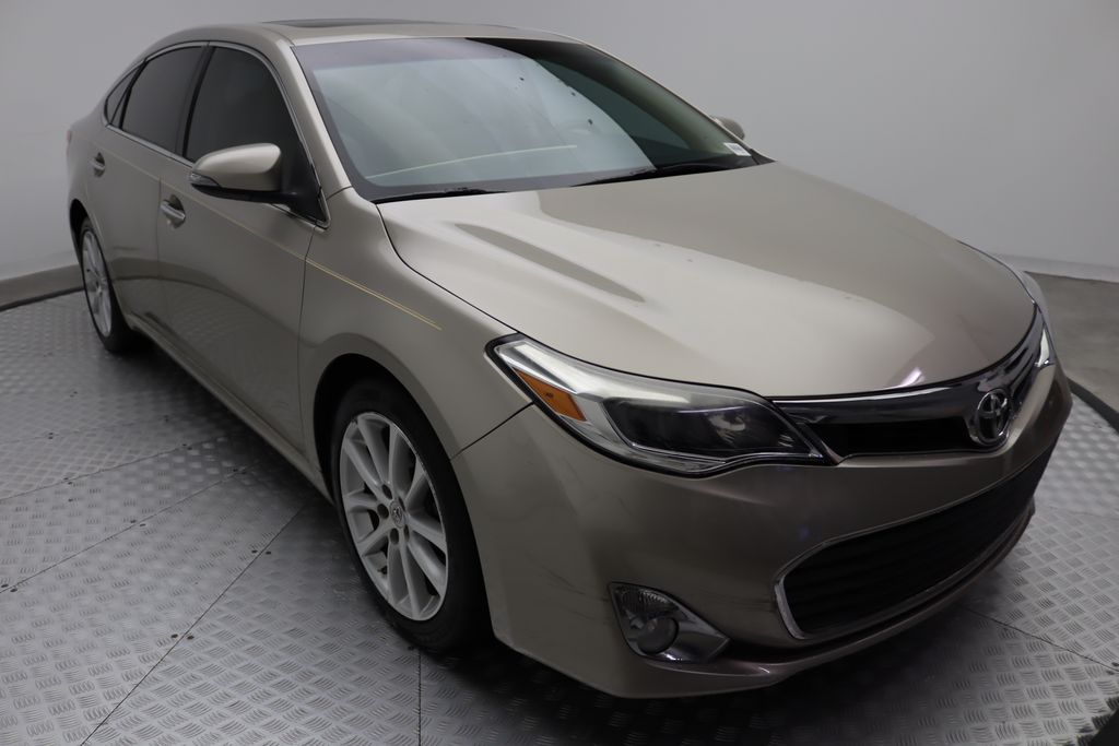 Thumbnail: 2013 Toyota Avalon - 6