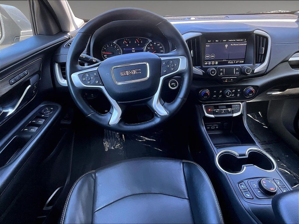 2023 GMC Terrain — photo 18