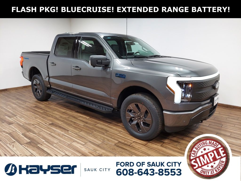 2025 Ford F-150 Lightning Flash SuperCrew AWD