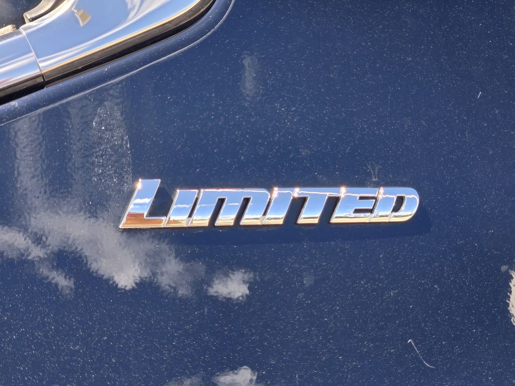 2024 Toyota Tundra Limited - 9