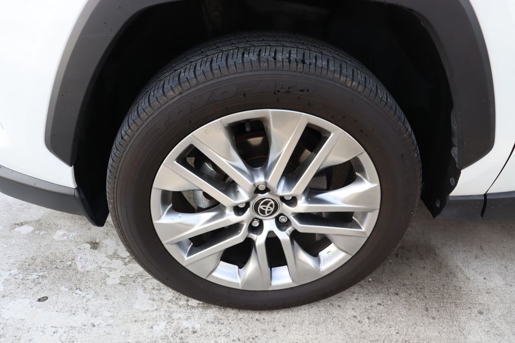 2023 Toyota RAV4 XLE Premium 4