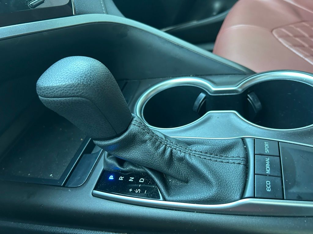 2023 Toyota Camry LE 21