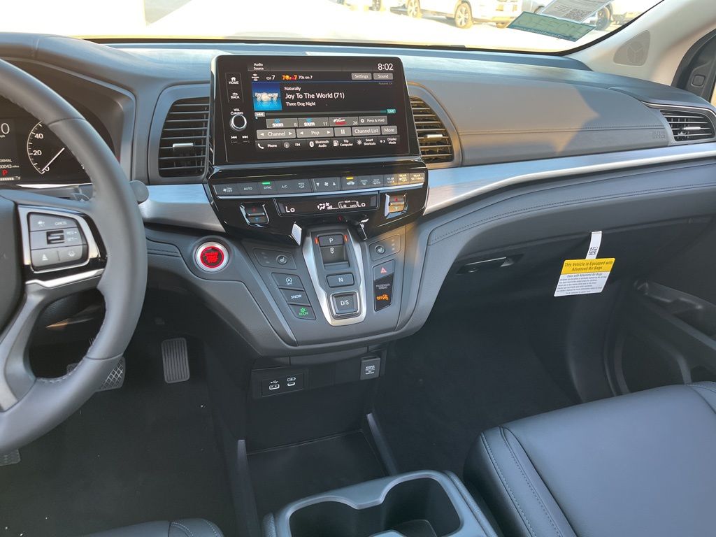 Thumbnail: 2026 Honda Odyssey - 10