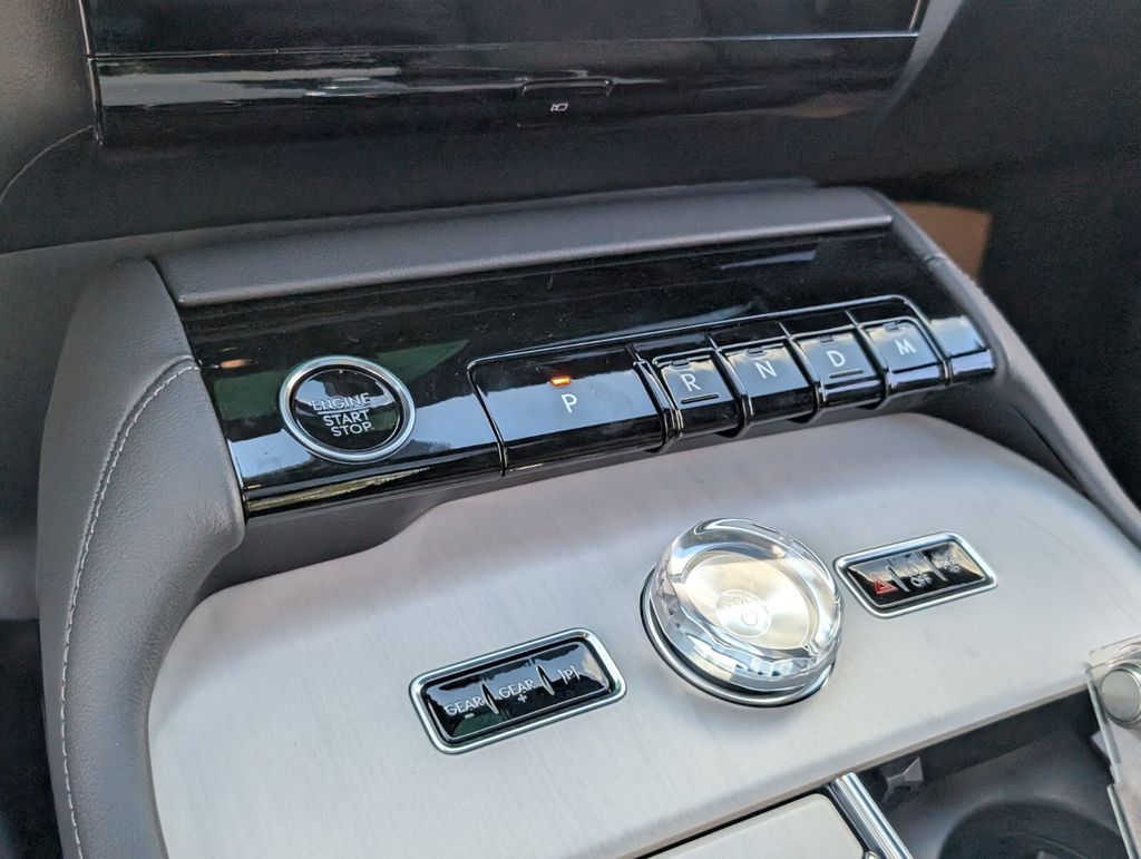 new 2026 Lincoln Navigator L car, priced at $111,390