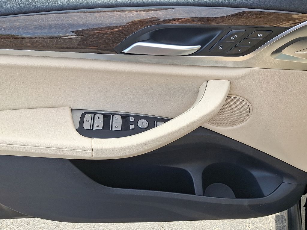 2022 BMW X3 xDrive30i 13