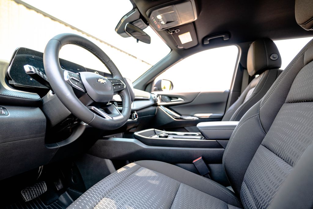 New 2027 Chevrolet Equinox SUV