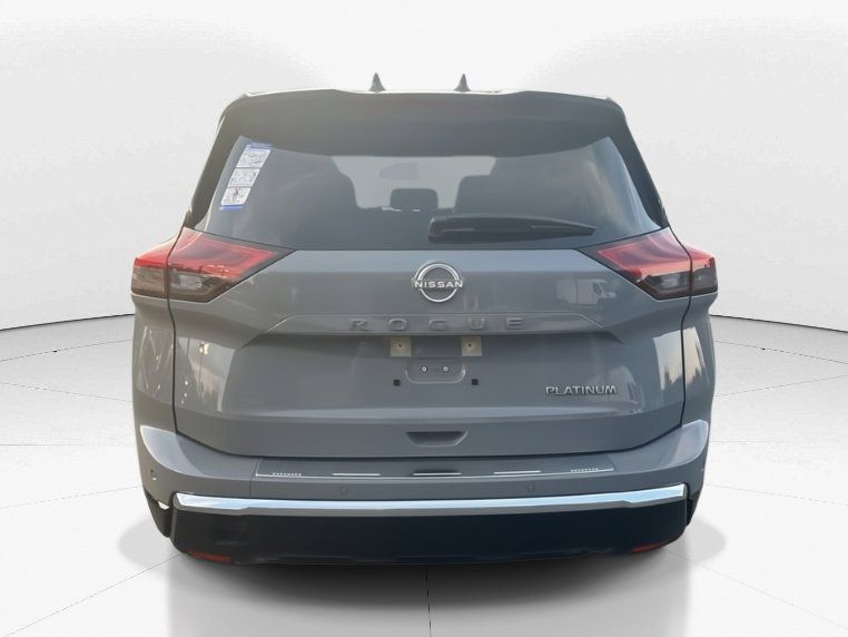 2025 Boulder Gray Pearl Nissan Rogue Platinum FWD SUV