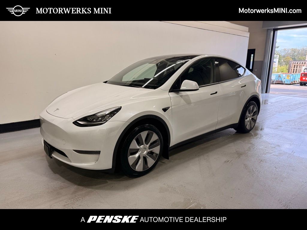 Thumbnail: 2023 Tesla Model Y - 1