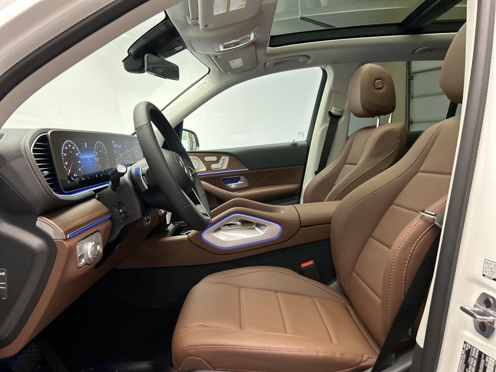 Thumbnail: 2026 Mercedes-Benz GLE - 12