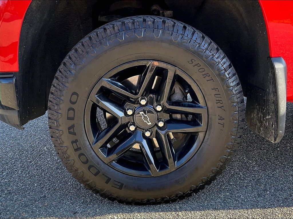 2021 Chevrolet Silverado 1500 — photo 7