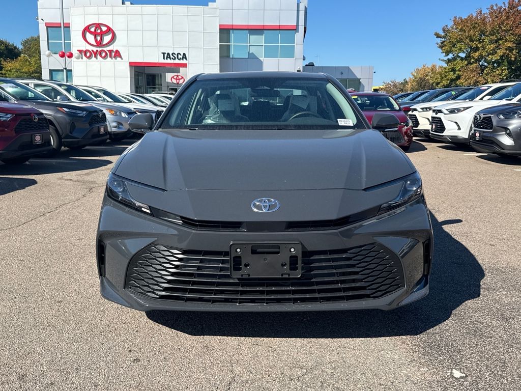 2026 Toyota Camry LE photo 2