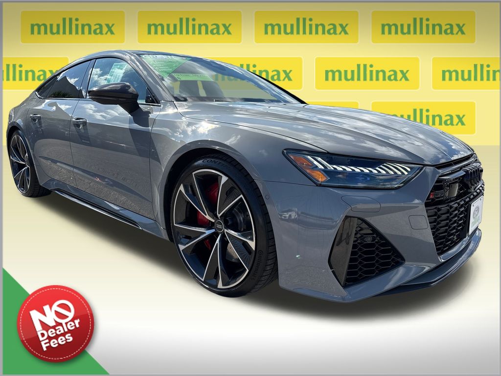 2021 Audi RS 7 Base's photo