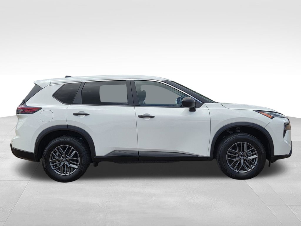 Used 2024 Nissan Rogue SUV